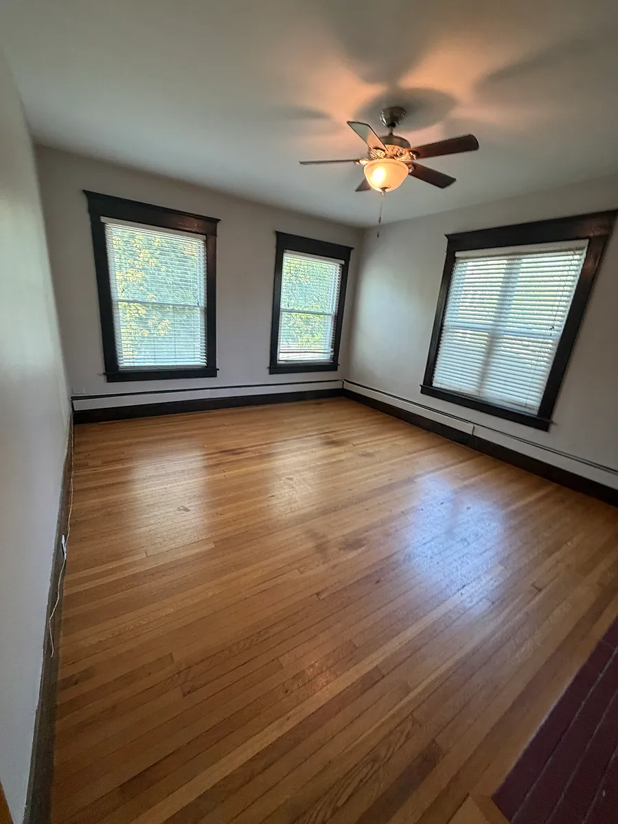 Building Photo - 144 Claremont Ave #7