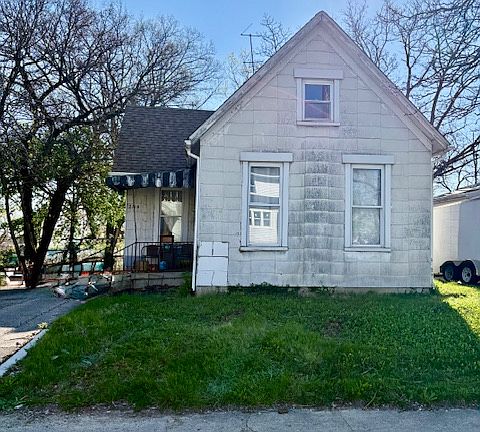 4th image of 2110 Catalpa Dr