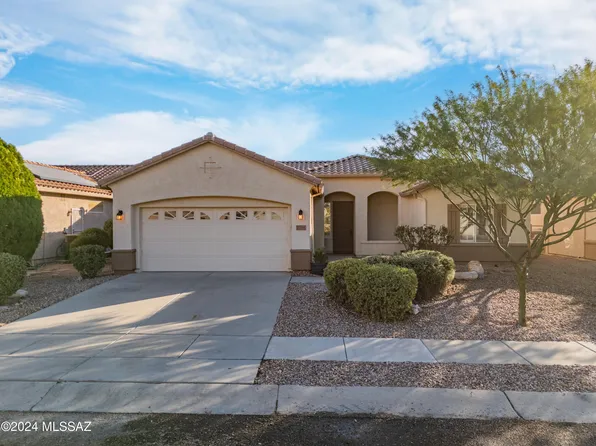 7715 W Candlecreek Rd, Tucson, AZ 85743