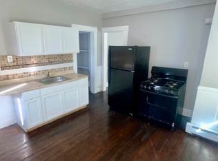 168 Berkshire Ave APT 3, Bridgeport, CT 06608