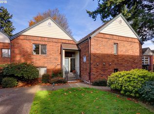 14935 NE Sacramento St UNIT 23, Portland, OR 97230