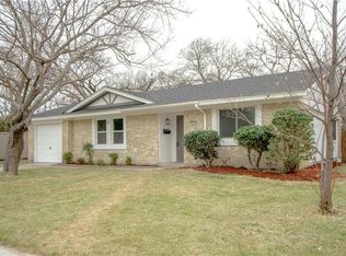 317 Rollingridge Ln, Garland, TX 75043