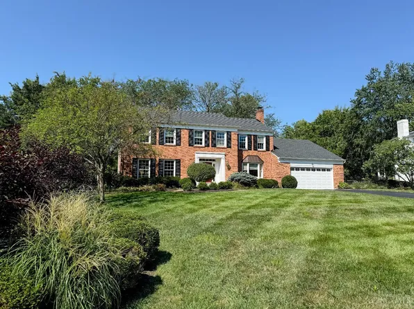 8333 Monte Dr, Montgomery, OH 45242