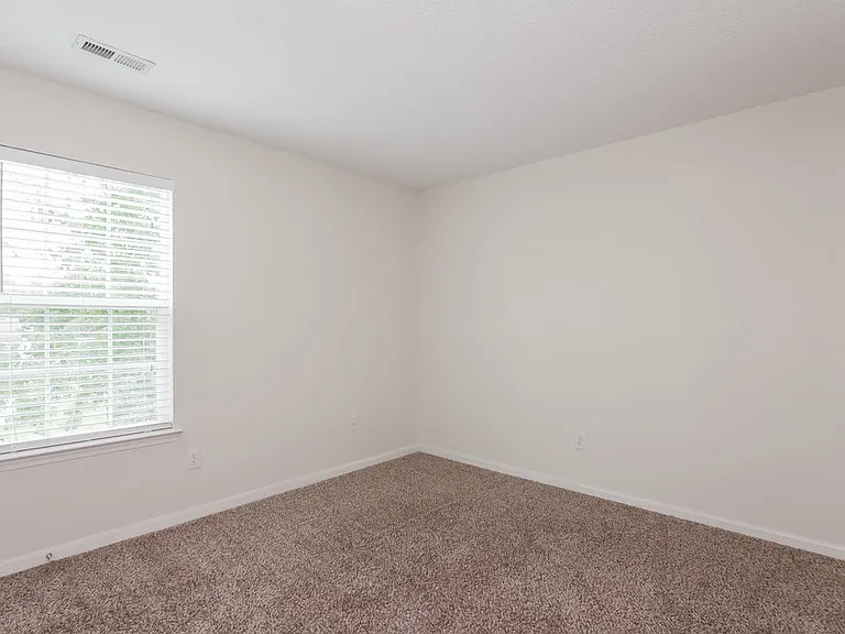 7945 Bristle Ln — Photo 13