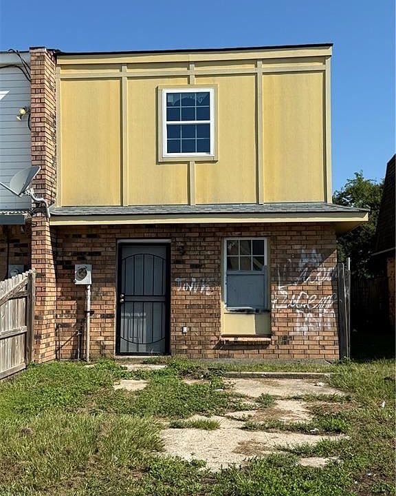 1st image of 7829 S Coronet Ct
