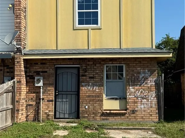 7829 S Coronet Ct, New Orleans, LA 70126