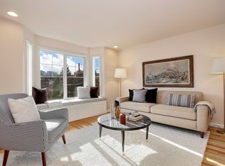 156 15th Ave #A, Seattle, WA 98122