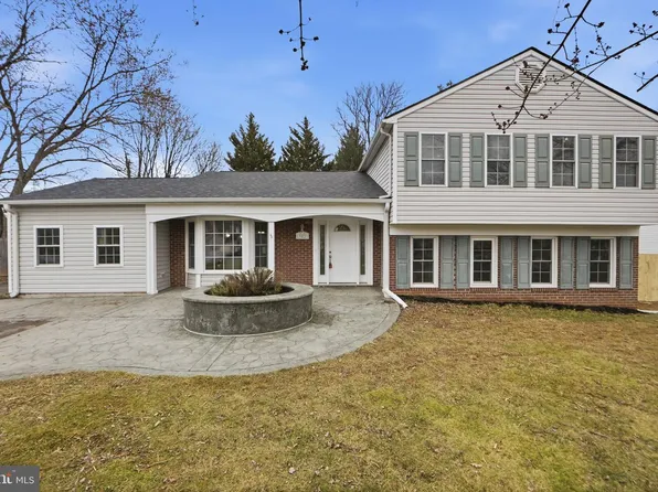 19821 Spurrier Ave, Poolesville, MD 20837