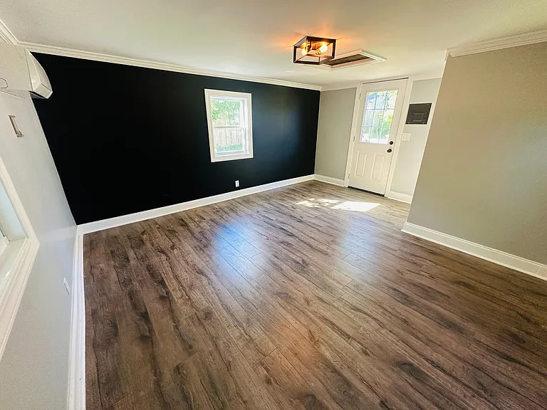 602 W Glenwood Ave — Photo 9