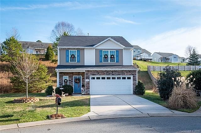 1st image of 133 Ashmore Dr