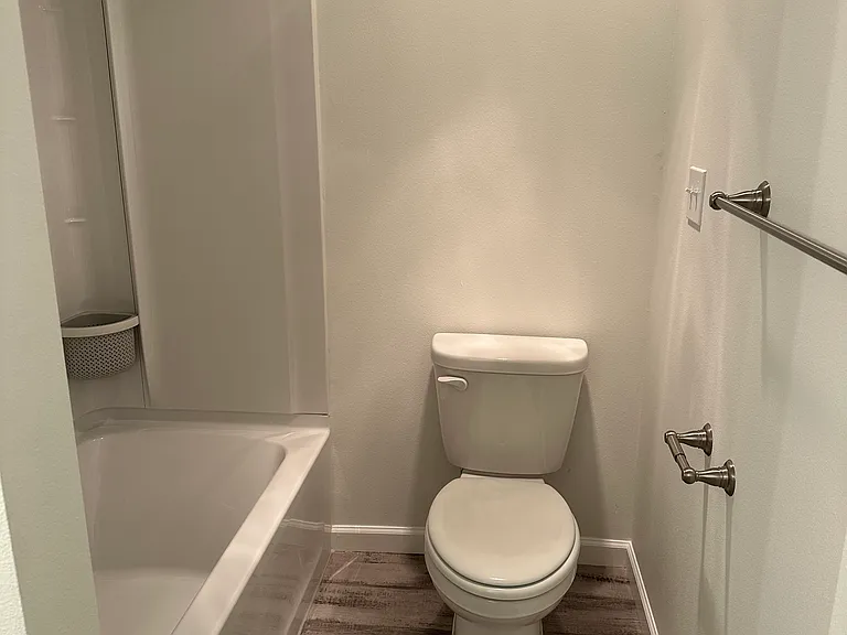 12600 Martin Luther King Jr Way S #B102 — Photo 19