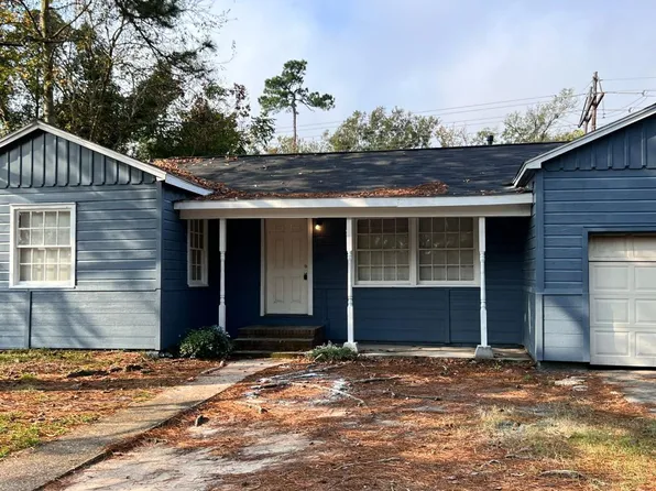 2 Sunset Dr #A, Orange, TX 77630