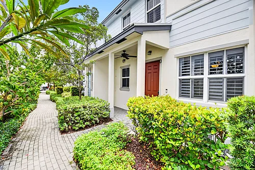 121 N K St #D Photo 1 121 N K St #D Photo 1