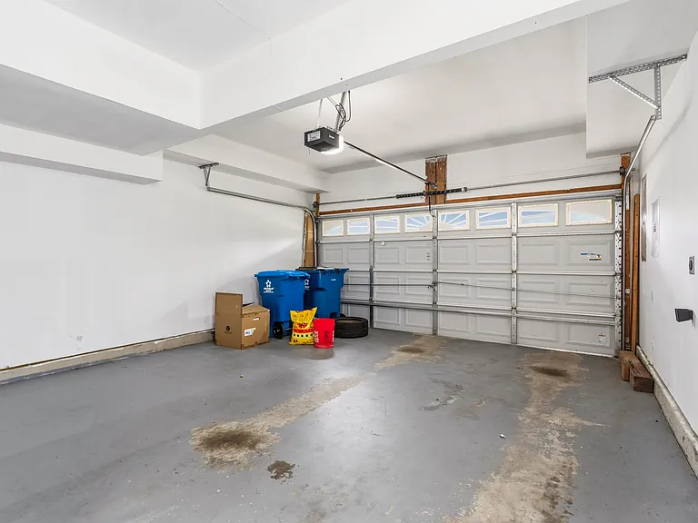 23167 Flora Mure Dr — Photo 41