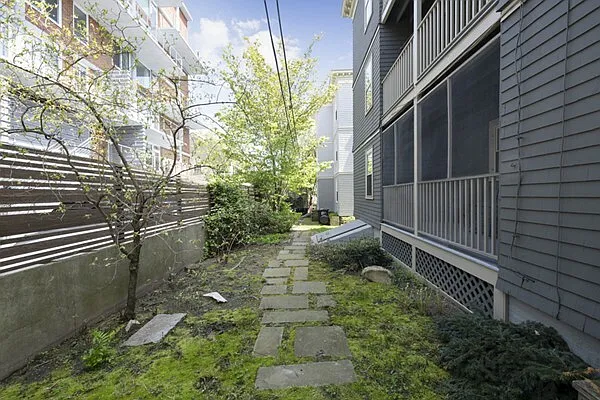 11 1/2 Centre St #1 — Photo 9