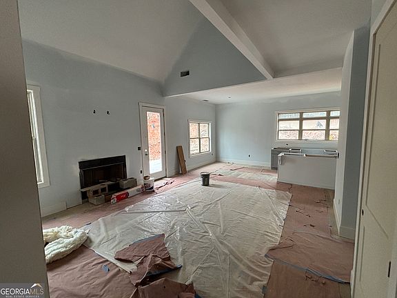 3rd image of 5585 Yorkshire Ct