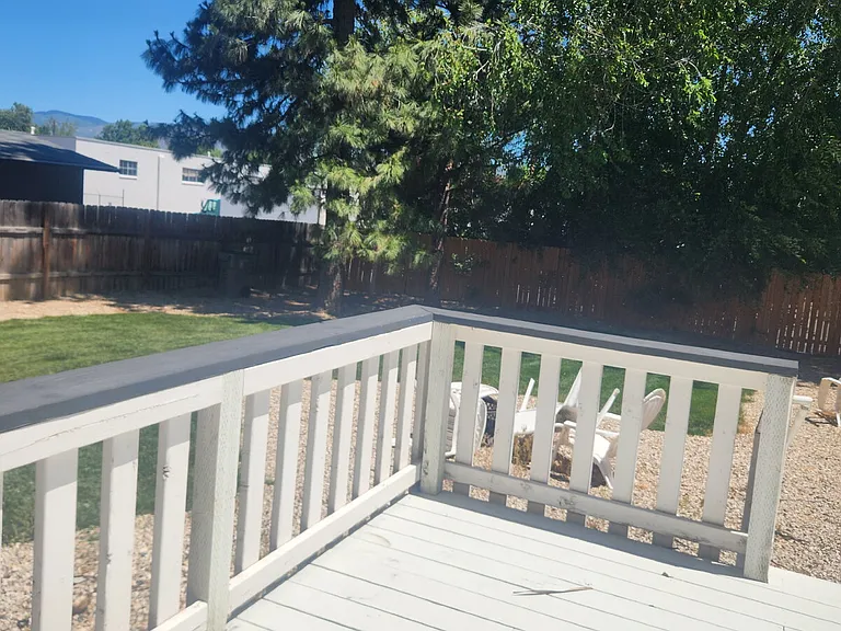 1634 S Merrill St — Photo 14