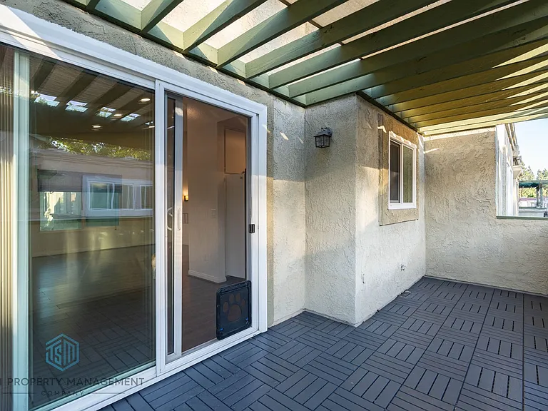 8407 Spring Desert Pl #E — Photo 16