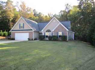 77 Kimbell Farm Dr, Locust Grove, GA 30248