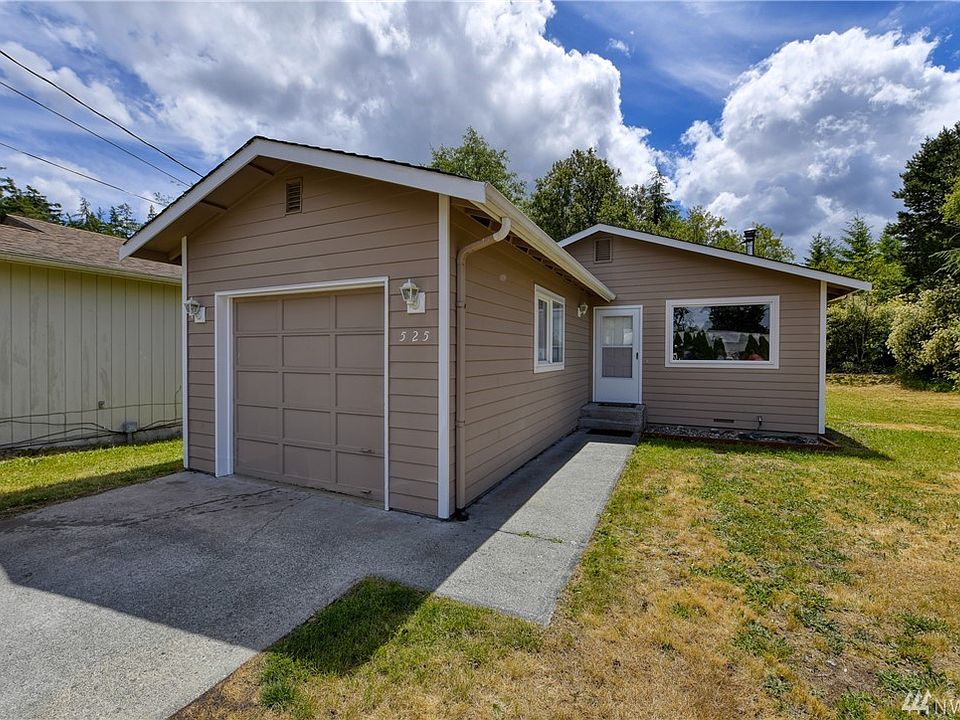 1st image of 525 Salal St