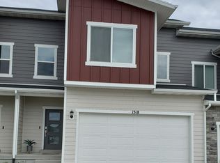 1518 W Sparta Way, South Jordan, UT 84095