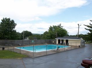 136 Mammoth Rd #609, Hooksett, NH 03106