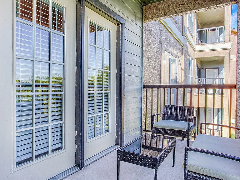 Waters Edge Villas — Photo 14