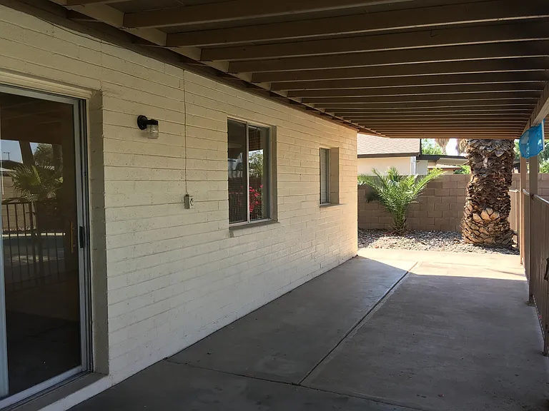 1933 E Apollo Ave — Photo 27