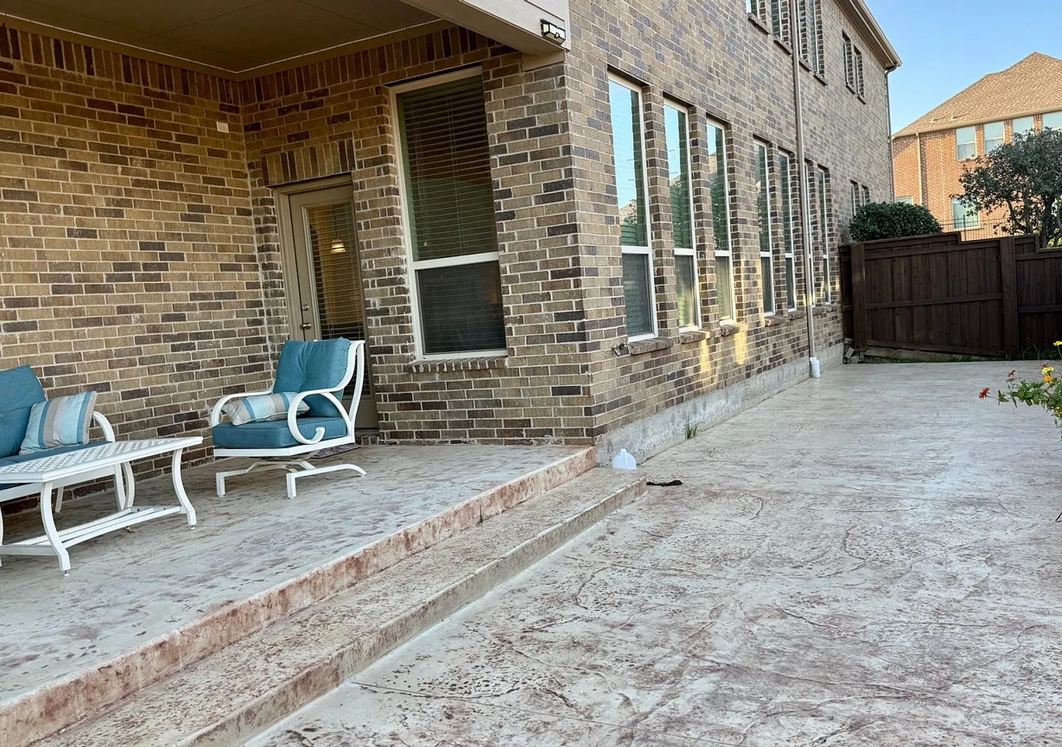 Spacious 4BR House in Irving | Coppell ISD — Photo 2