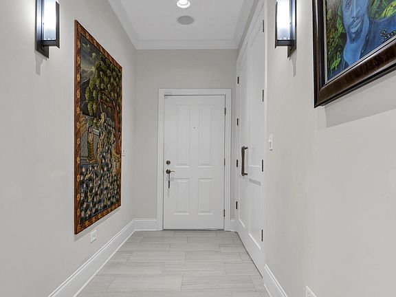 4th image of 437 W North Ave APT 603