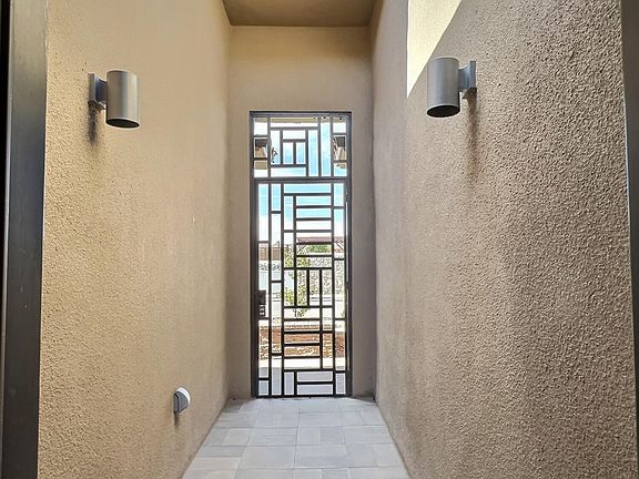 5th image of 14310 Loma Esmeralda Dr
