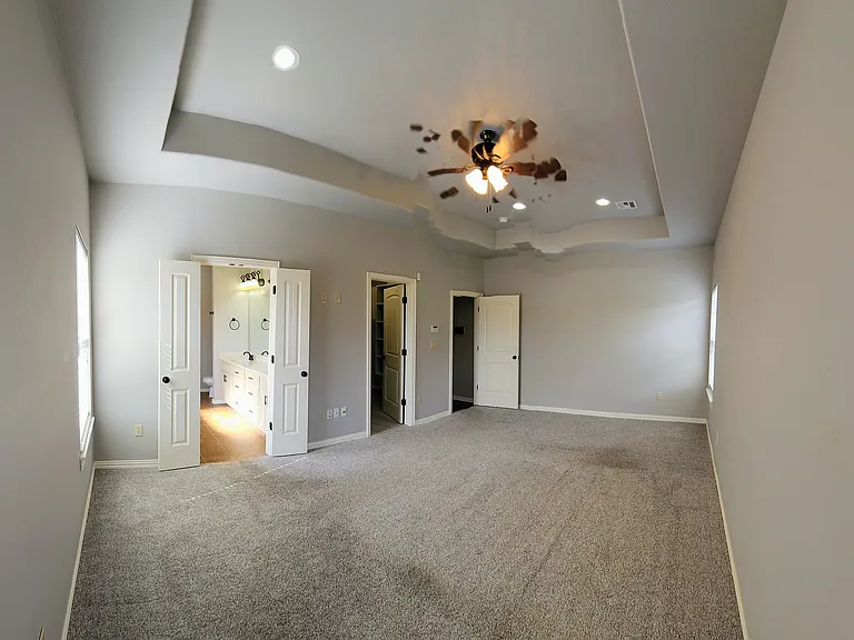 1210 E 134th Pl — Photo 7