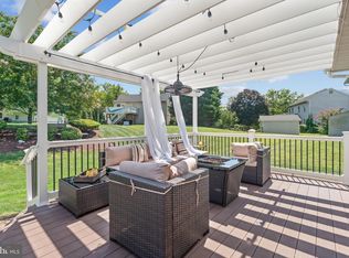 6208 Greenleaf Ln, Elkridge, MD 21075