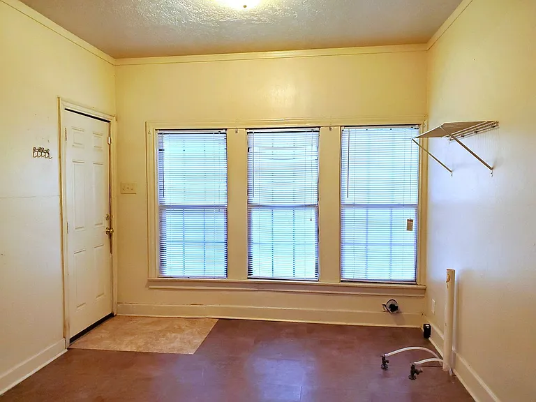 2021 Wignall Ave — Photo 7