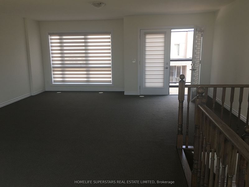 Oakville Townhouse for rent - 3 Bedrooms — photo 18