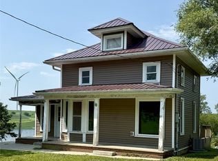 405 2nd St, Deep River, IA 52222