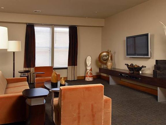 Flats Club Room