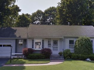 36 Uncas St, Glens Falls, NY 12801
