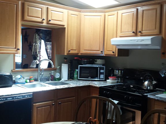 2nd image of 24 Prosser Cir