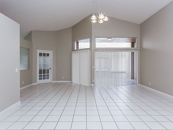 4th image of 428 Cameron Dr