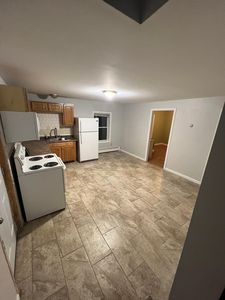 76 Van Den Noort St, Putnam, CT, 06260