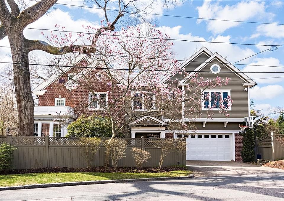 97 Loring Ave, Providence, RI 02906 Zillow