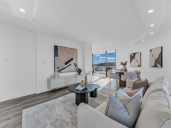 5th image of 650 16th St #1202