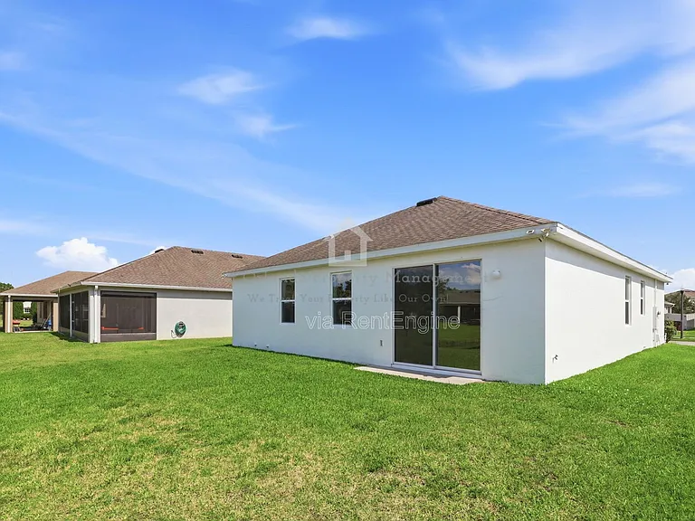 3912 Wind Dancer Cir — Photo 29