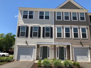 8324 Heritage Crossing Ct #49, Manassas, VA 20109