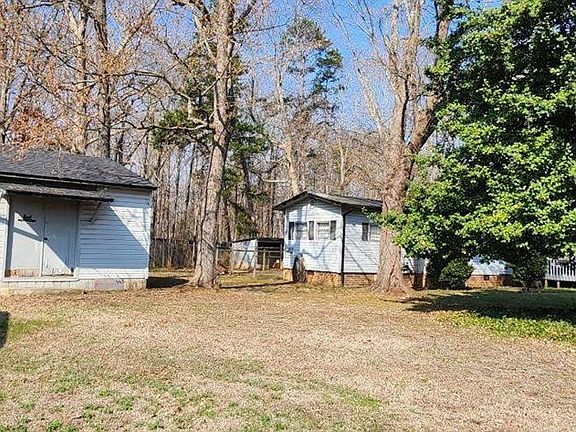 3rd image of 4869 Old Edgar Rd