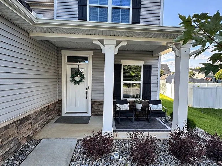 107 Tonkawa Way — Photo 2