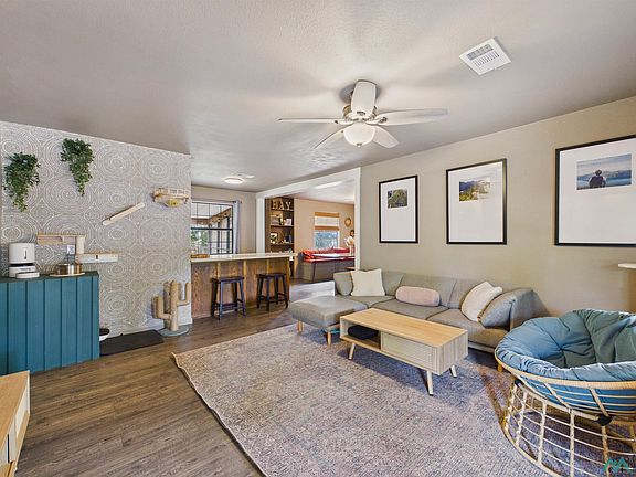 2nd image of 5605 S Hummingbird Ln