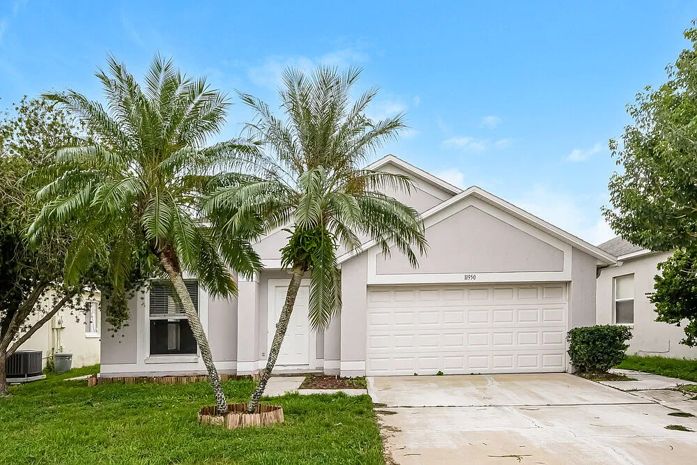 3 bed, 2.0 bath, 1590 sqft, $2,600 — Photo 1