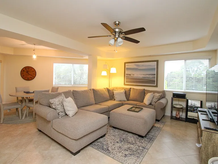 1100 Pine Ridge Rd #B-301 — Photo 26